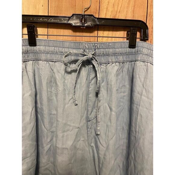 LANE BRYANT 22/24 Wide-Leg Crop denim Pants NWT Blue Drawstring light weight - Picture 4 of 10
